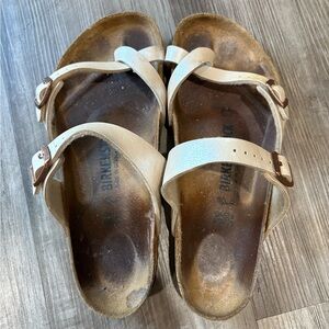 Birkenstock Mayari Sandals Women’s 39 8 White Vegan Leather Cross Strap Slides